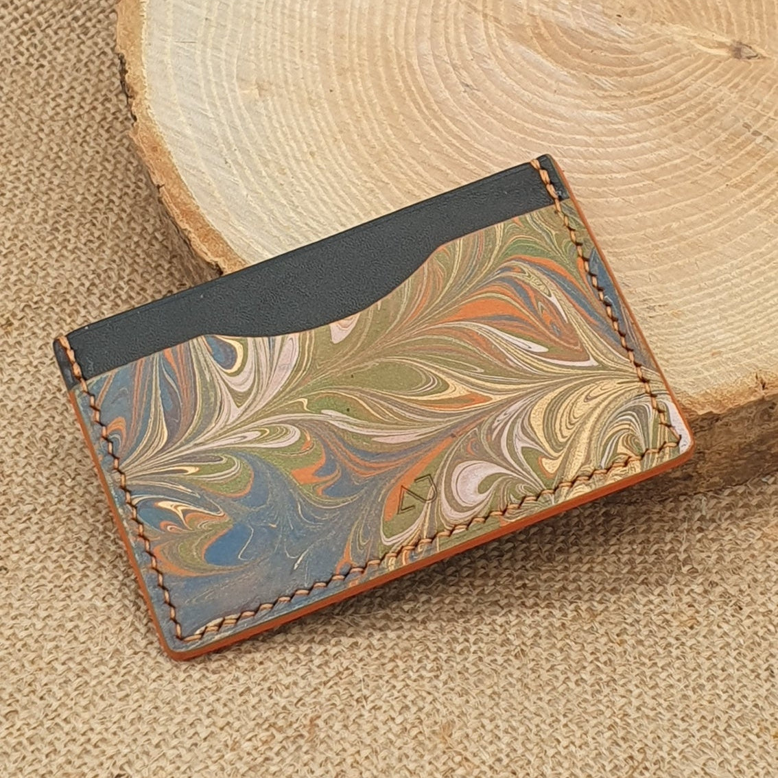 Porte Cartes Silla Artiste en cuir marbré- Pièce Unique n°360